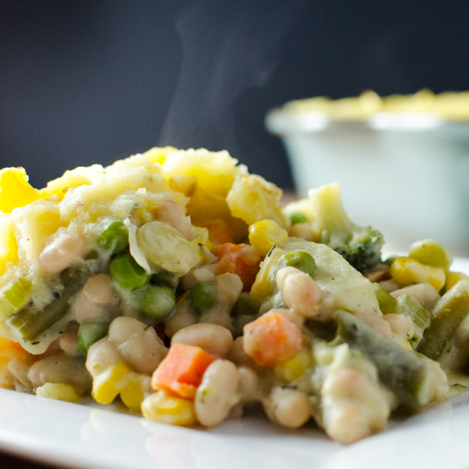 Easy Vegan White Bean Shepherd's Pie: Gluten-Free & Make-Ahead